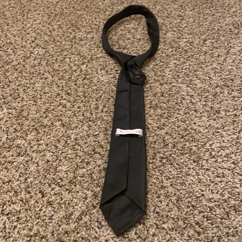 Men’s tie